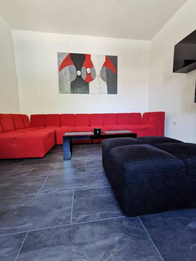 Oasis In The City Near Amfiteatar,Free Parking And Free Wi-Fi Пула Екстериор снимка